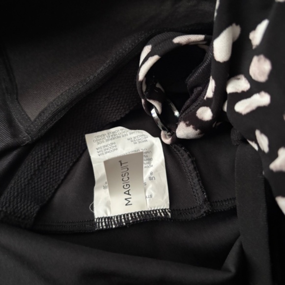 Magicsuit Nwt Black Pebbles Saki Wireless Slimming 6020453 One Piece Swimsuit 8 - Picture 6 of 7